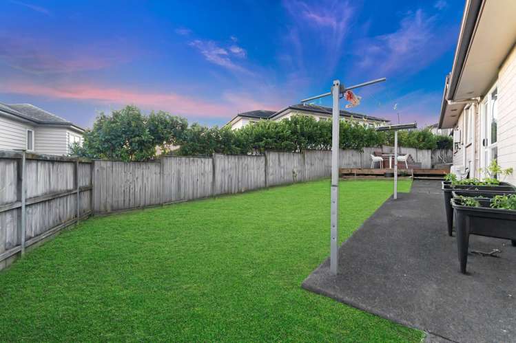 31 Amaretto Avenue Flat Bush_26