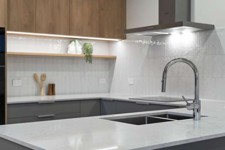 394 East Coast Road Sunnynook_5