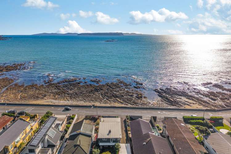 20 Sunset Parade Plimmerton_22