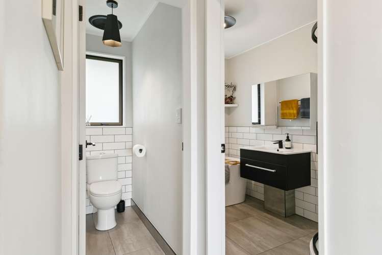 11 Mandeville Crescent Grenada Village_16