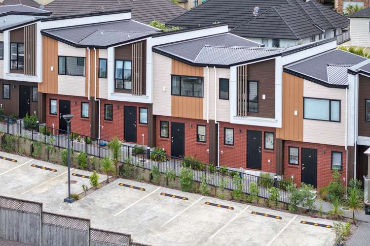 12/26 Springvale Drive Albany_31