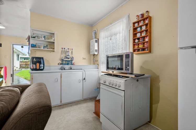 40 Heybridge Street Manurewa_13