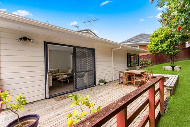 2/9 Hogans Road Glenfield_3