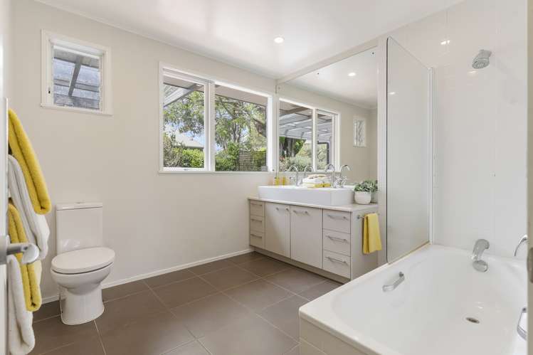 71 Hendry Avenue Hillsborough_11