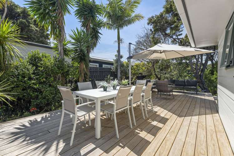 18 Huia Street_3
