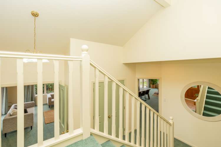 34 Huntington Drive Huntington_19