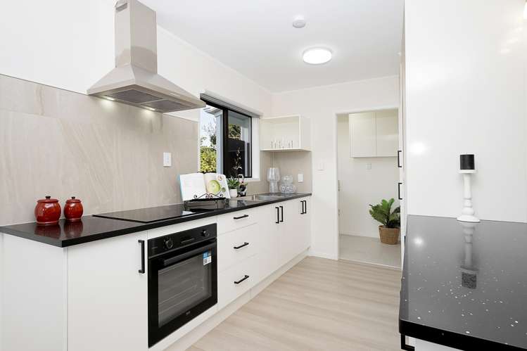 13 Hamblyn Place Ranui_8
