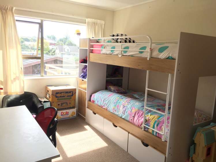 8 Eagle Place Red Beach_10