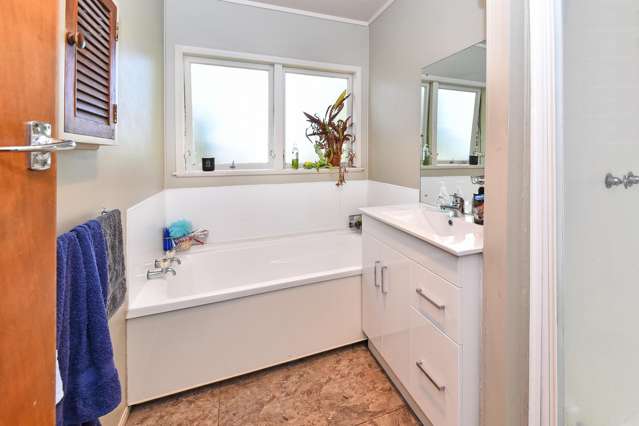 33 Rowandale Avenue Manurewa_4