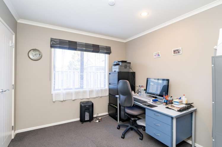 134 Seaward Road Edendale_19