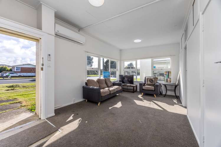 78 Melrose Road Mt Roskill_21