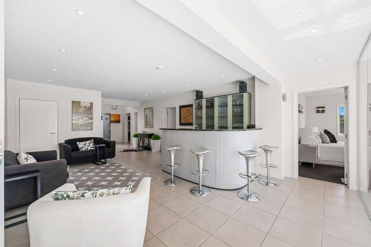 8 Kawai Rise Te Atatu Peninsula_15