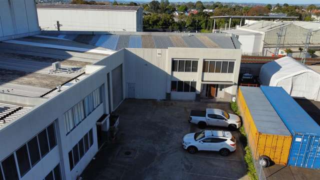 Savills | High-Stud on Hannigan – 512sqm