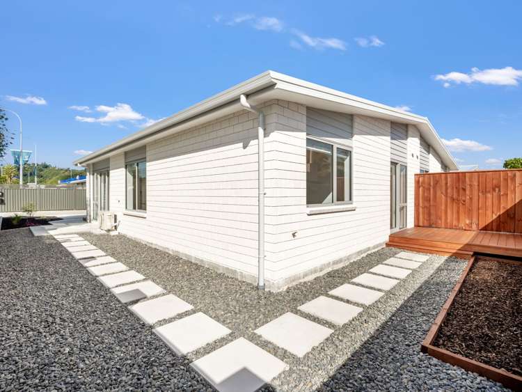 1/11 Landing Road Whakatane_21