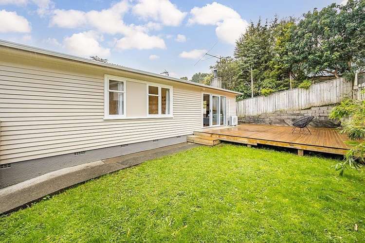 10 James Grove Stokes Valley_16