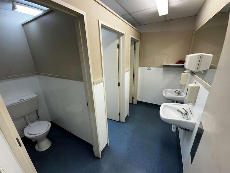 60 Fox Street South Dunedin_17