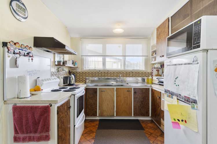 8 Mountbatten Place Papakura_5