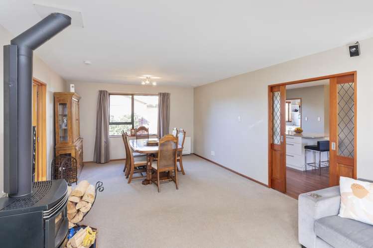 8 Orlando Crescent Waimairi Beach_9