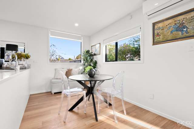 1/51 Kings Crescent Lower Hutt Central_2