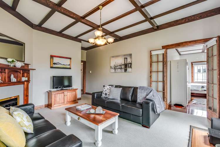 45 Lake Road Devonport_16