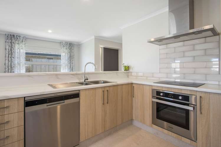 13 Eastbank Drive_5