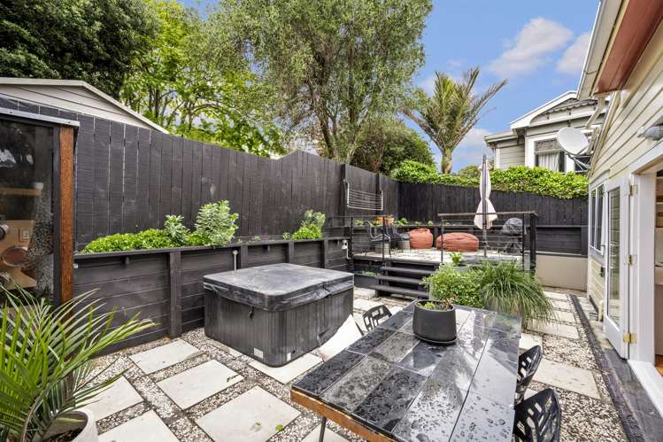 7 Manley Terrace Newtown_5