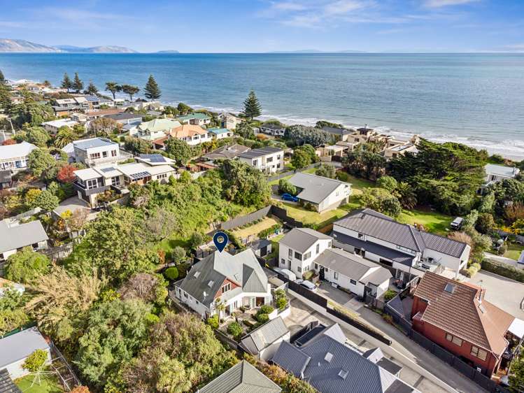 18a Garden Road Raumati Beach_23