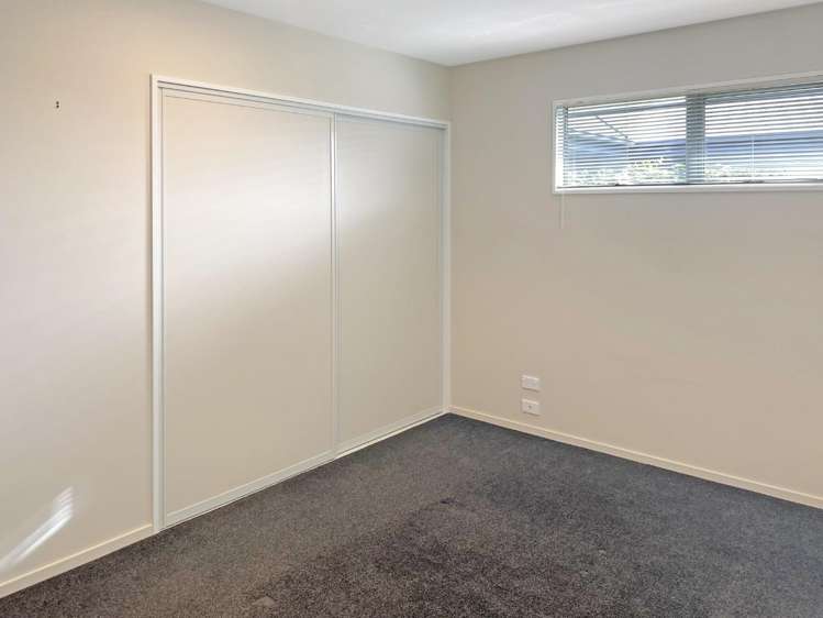 22 Helmore Street 11353_7