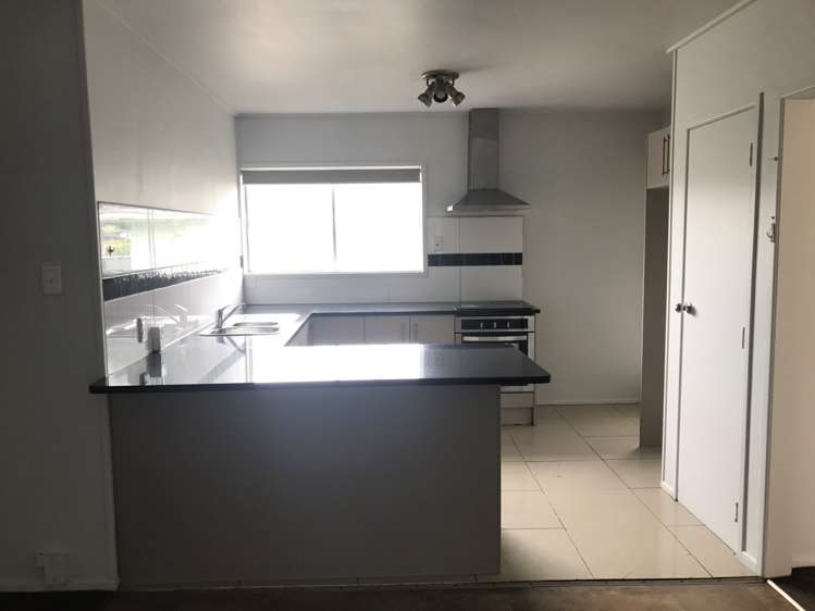 2 Cramond Drive Mangere East_9