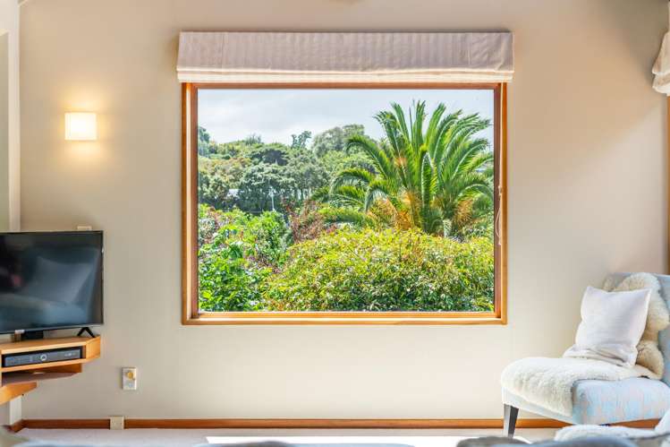 13 Bayview Road Paremata_8