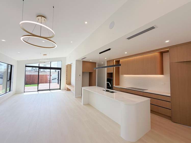 36 Tukutata Crescent Milldale_2