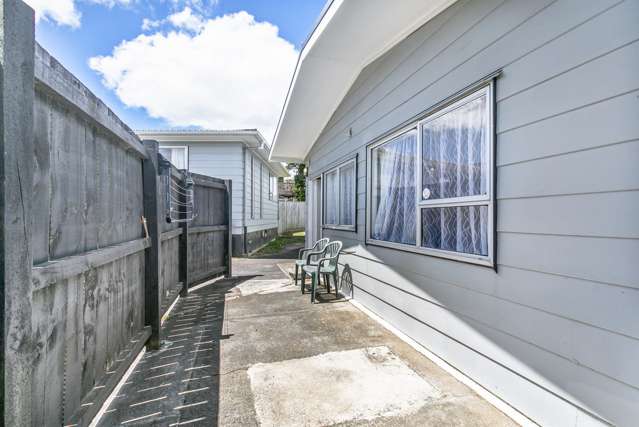 326 Roscommon Road Clendon Park_4