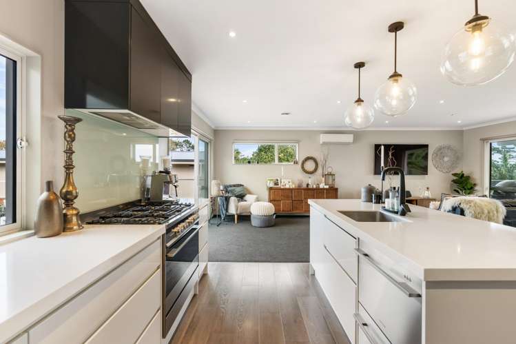 22 Outlook Road_1