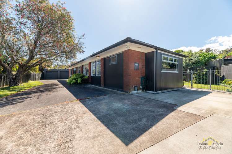 5 Tropicana Drive Mount Roskill_27