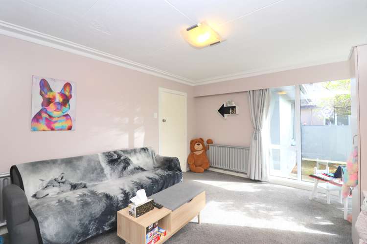 400 North Road Waikiwi_15