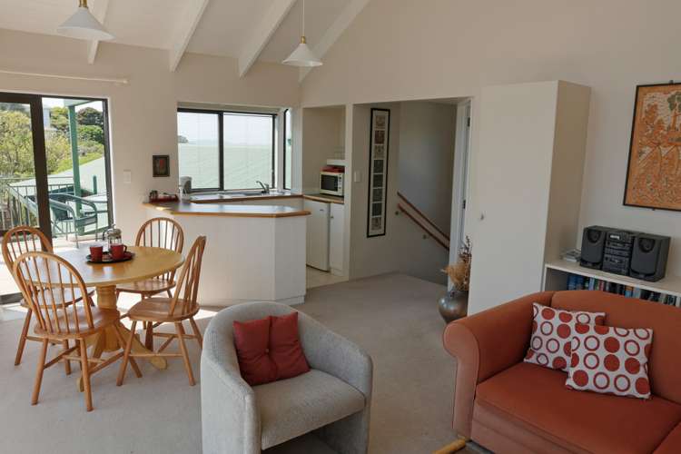 14 Puriri Place Sandspit_18