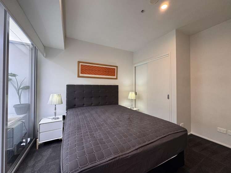 1202/6 Lorne Street 10015_8