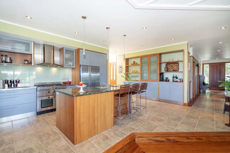 92 Comers Road Kaimarama_12