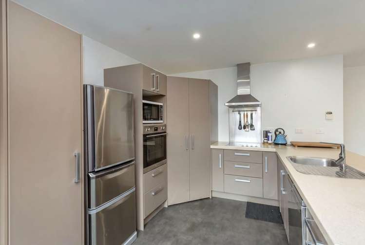 19 Nash Place_3