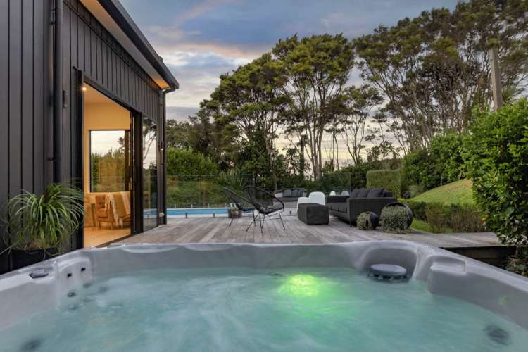 323H Huia Road Titirangi_24