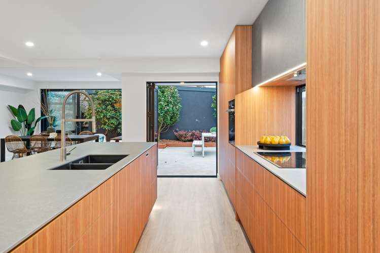 2/90 Hinau Street Riccarton_7