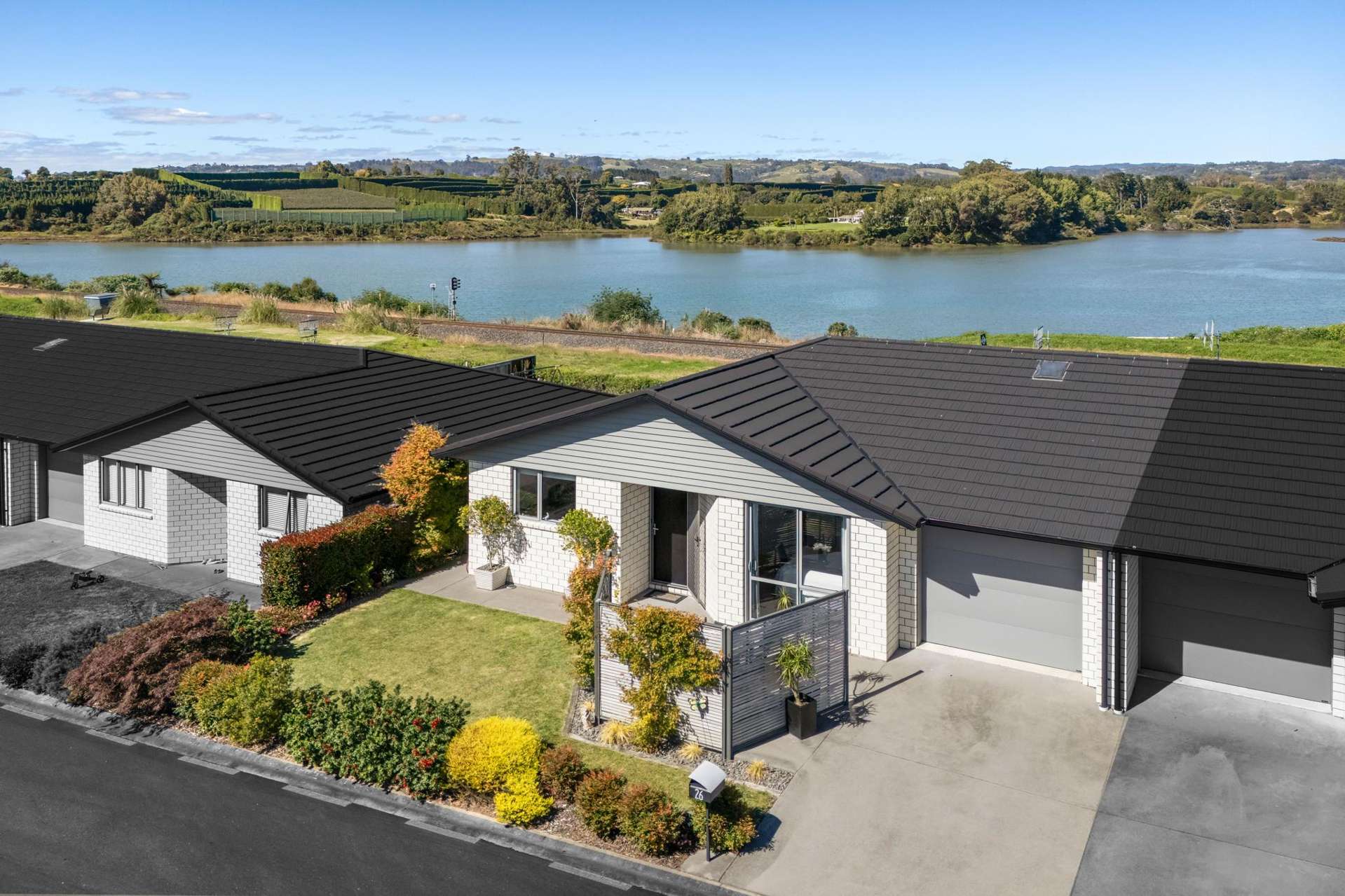 26/4 Greystone Place Omokoroa_0