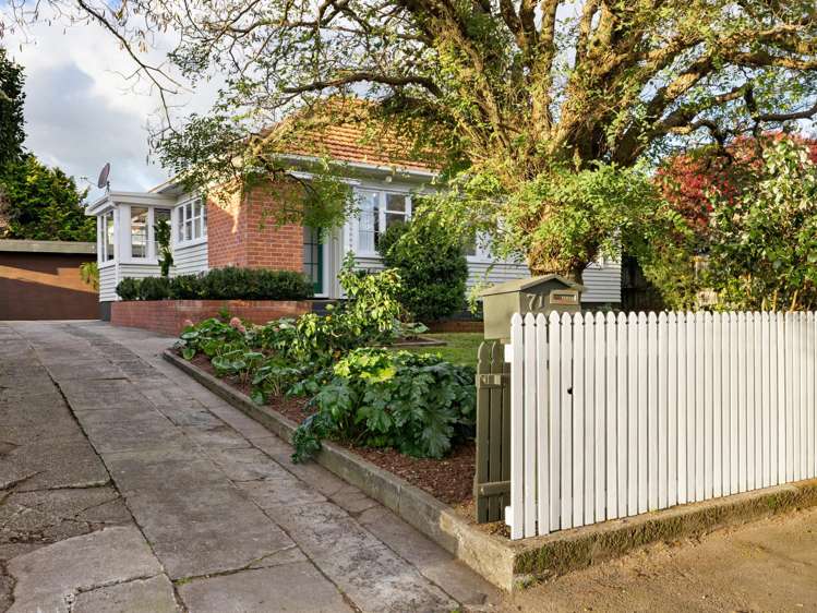 71 Jellicoe Drive Hamilton East_24
