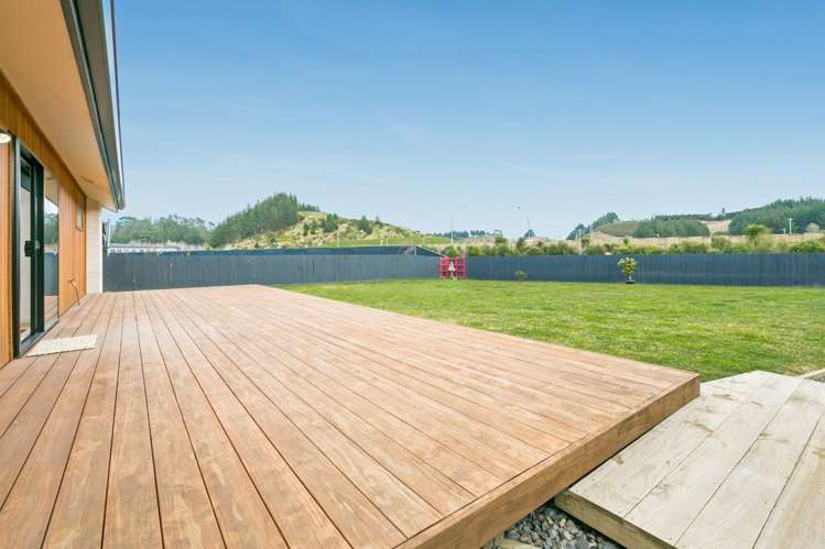 226 Lakes Boulevard Pyes Pa_7