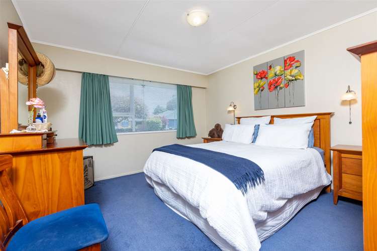 23 Deller Drive Carterton_6