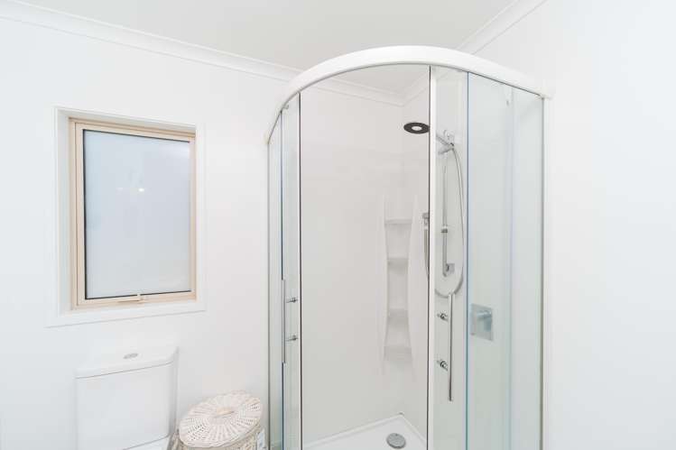 6 Silkwood Place Fitzherbert_16