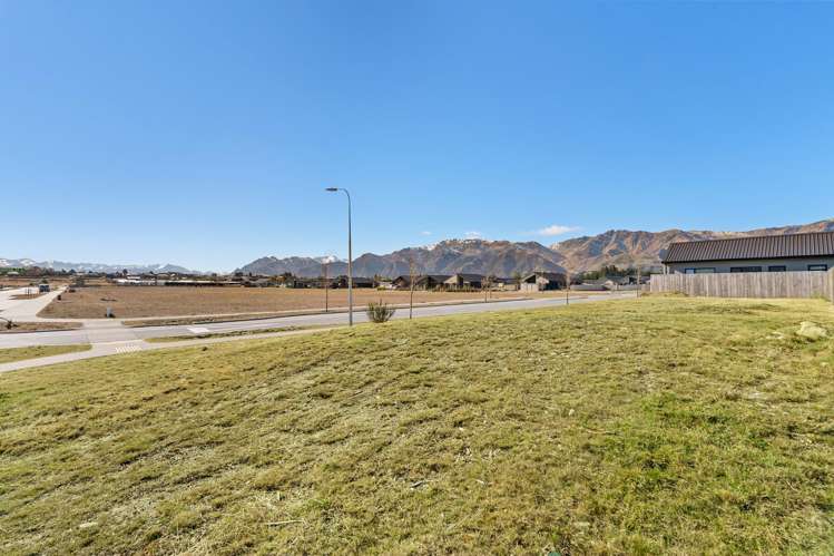 2 Bradshaw Street Lake Hawea_5