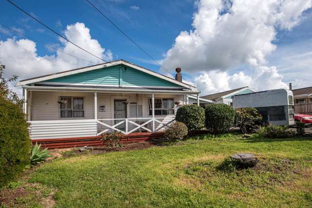 Entry-Level Bungalow or Investor Opportunity