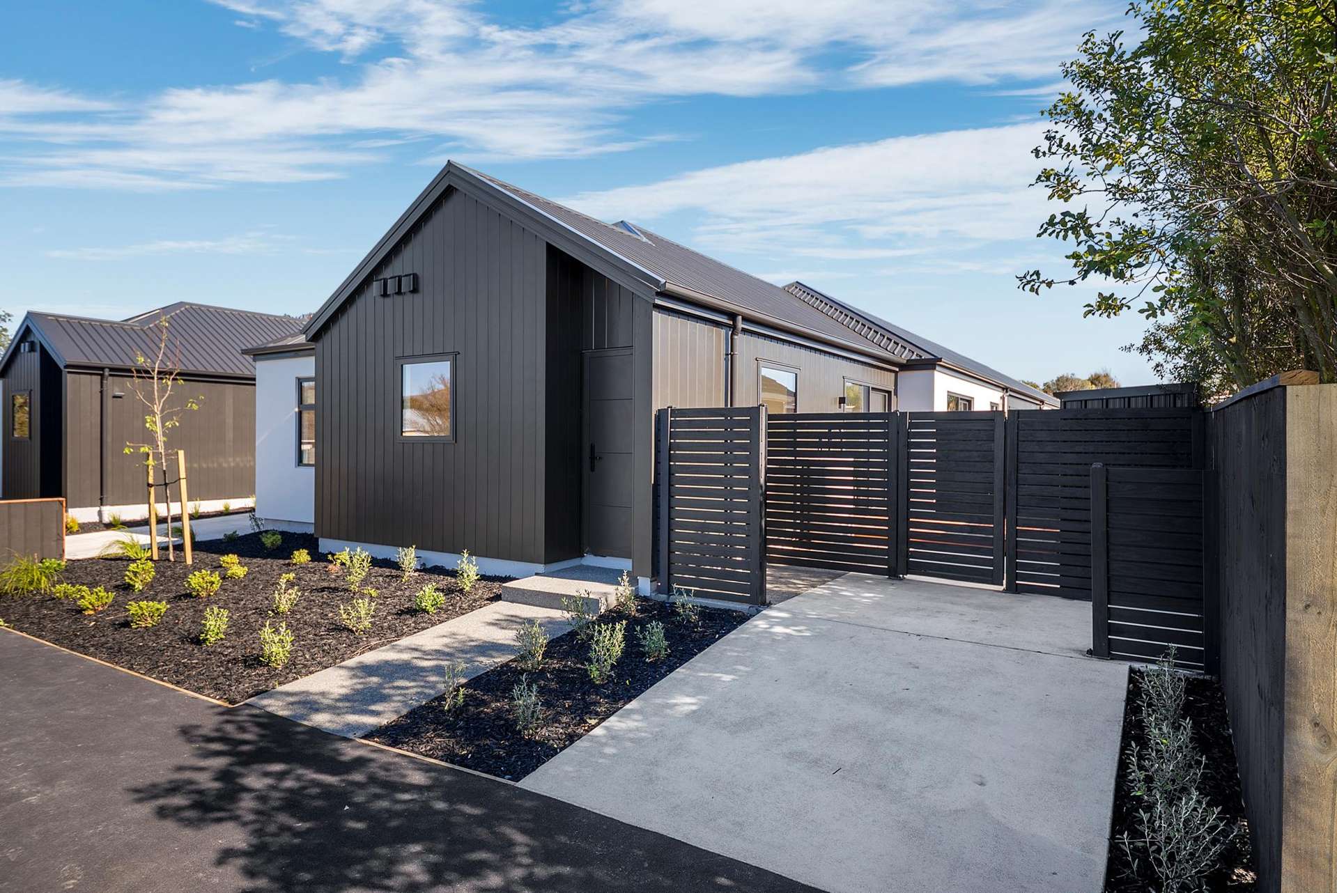 1/75 Randolph Street Woolston_0