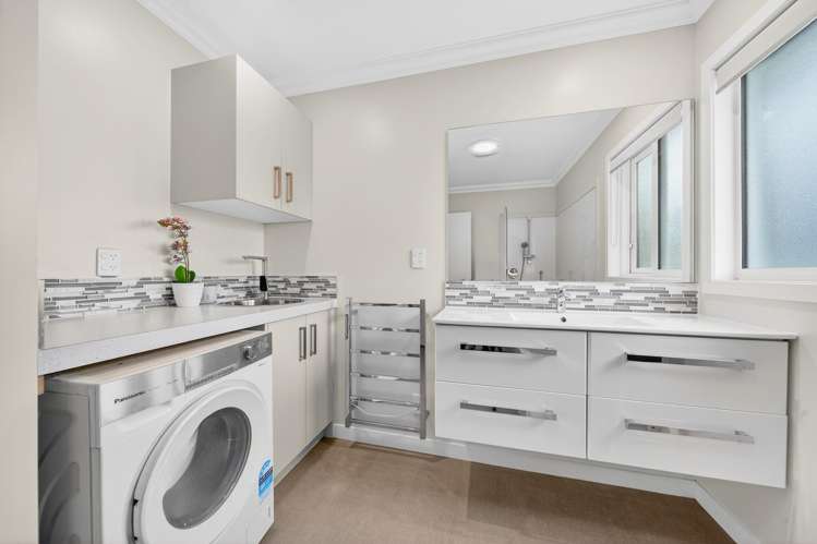 57 Daniell Street Solway_18